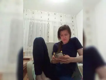 Nude Webcam with P-A-N-I-K-A - Bongacams