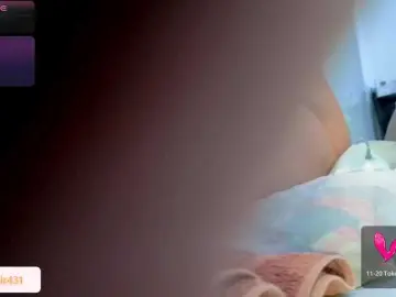 Free Live Porn with MIAREYS - Bongacams