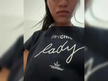 Sex Cam with ChloeMontes - Bongacams