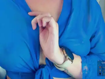 Live Porn with she-wolf - Bongacams