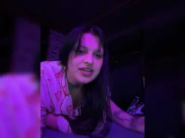 Watch Live Sex Cams with melissakissy - Bongacams