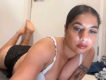 Sex Cam with fayfay21 - Bongacams