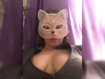 Live Sex with Kiss - Bongacams