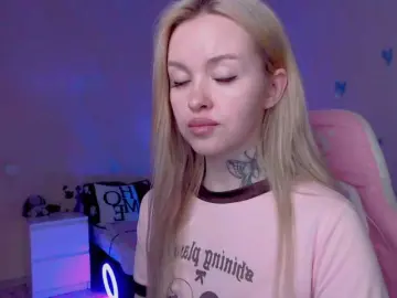 Live Sex with NaughtyMable - Bongacams