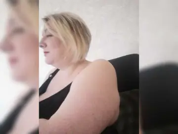 Live Sex Cam with Sexymissex - Bongacams