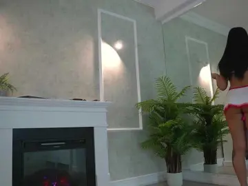 Live Sex Cam with MyaBlack - Bongacams