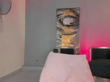 Free Live Porn with SofiaReyes1 - Bongacams