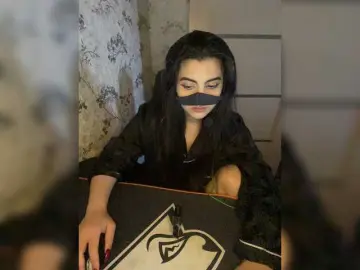 Free Porn Cam with aloeloea - Bongacams