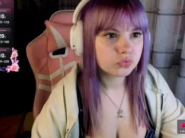 Sex Chat with LovelyKristi - Bongacams