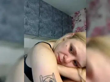 Free Porn Cam with Ivanna0328 - Bongacams