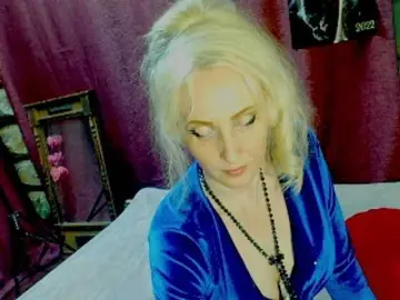 Best live sex cam show with KatrinExcite - Bongacams