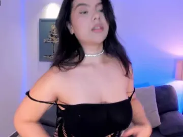 Watch Live Sex Cams with CandaseRussell - Bongacams