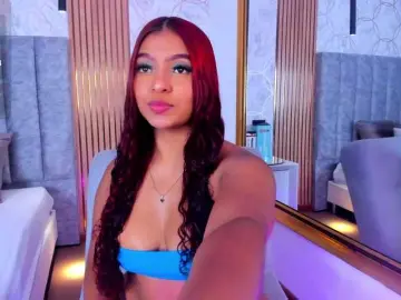 Live Sex Cam with SofiCruz - Bongacams