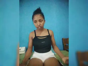 Live Sex with Annais19 - Bongacams