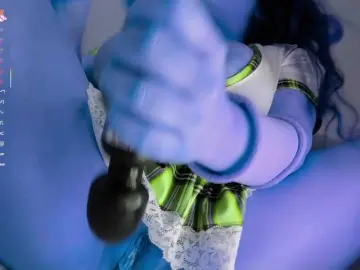 Live Sex with Aledoll - Bongacams