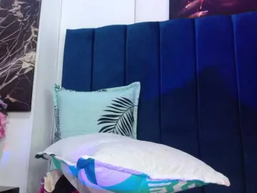 Free Live Porn with Exotic-wish - Bongacams