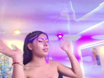 Free Live Porn with Leia-laurent - Bongacams