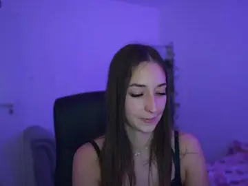 Best Webcam with Crystalbrunette18 - Bongacams