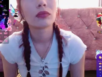 Free Live Porn with -yuyi - Bongacams