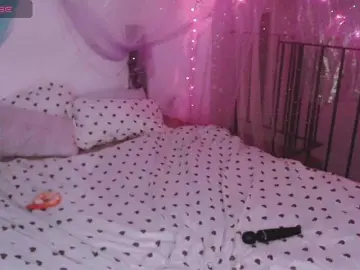 Live Sex with mymoonstar - Bongacams