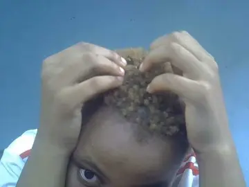 Adult Webcams with FreakyTrixie - Bongacams