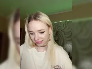Best live sex cam show with AsyaMi - Bongacams