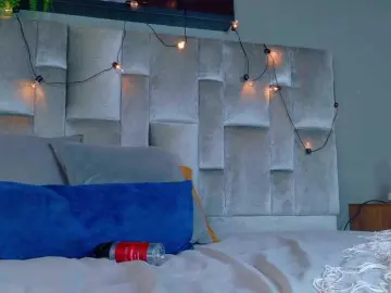 Live Porn with Mia-Anderson - Bongacams