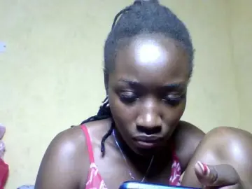 Live Sex Cam with sexychoco254 - Bongacams