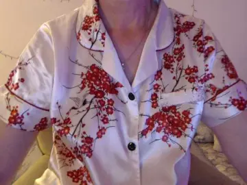 Live Sex with goodSnowQueen - Bongacams
