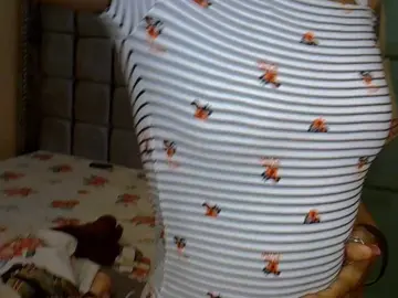 Adult Webcams with PetiteAlexa - Bongacams