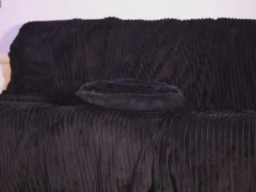 Adult Webcams with GiaInked - Bongacams