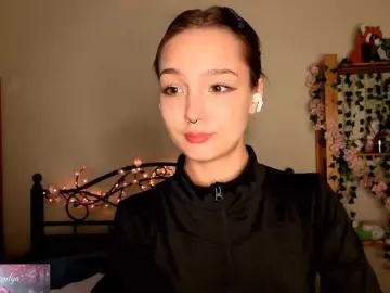 Best live sex cam show with HoneyComfya - Bongacams