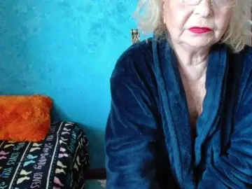 Watch Live Sex Cams with milo4ka77 - Bongacams