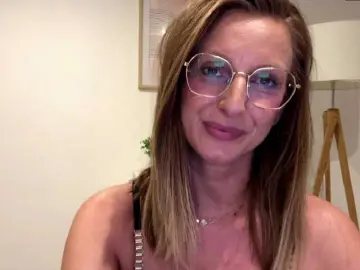 Live Sex with RachellaFox - Bongacams