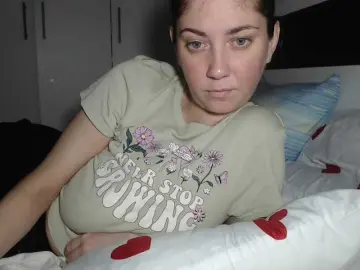 Sex Chat with petitedanielle - Bongacams