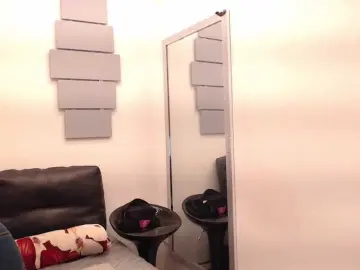 Free Porn Cam with evatwiss - Bongacams