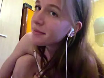 Best Webcam with CharissePopowski - Bongacams