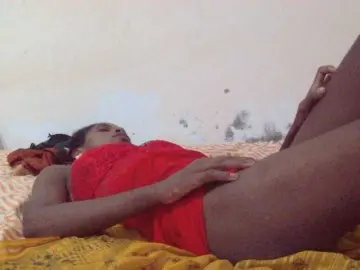 Nude Webcam with Judiah - Bongacams