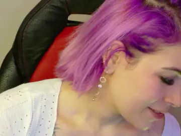 Best live sex cam show with Ivypoison10 - Bongacams