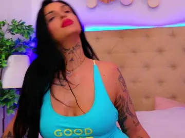 Watch Live Sex Cams with NickyInk - Bongacams