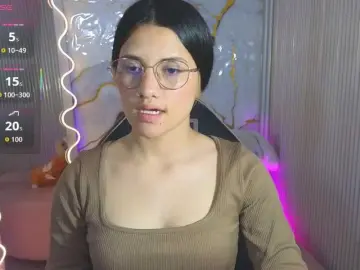 Free Porn Cam with Chiara-tay - Bongacams