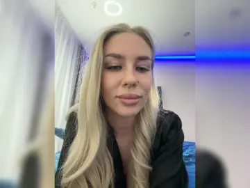 Free Live Porn with Lovensesgirl - Bongacams