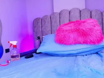 Adult Webcams with violetta-london - Bongacams