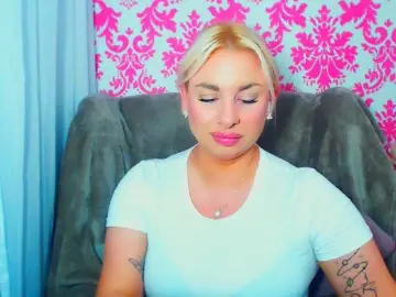 Free Live Porn with BlondAna - Bongacams