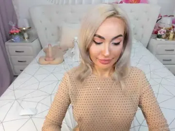 Live Sex Cam with HottieSweetBritney - Bongacams