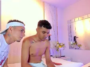 Live Porn with NoTopNoBot - Cam4