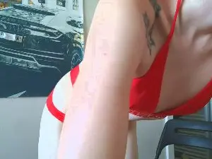 Watch Live Sex Cams with Estelle_Engels - Cam4