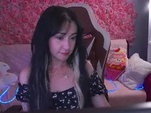 Live Sex with CarolinaaFoxyyy - Cam4