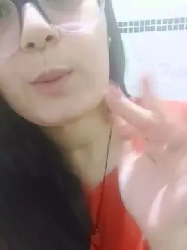 Live Sex with CalientaPija1 - Cam4