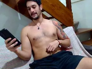 Free Porn Cam with bigale24 - Cam4